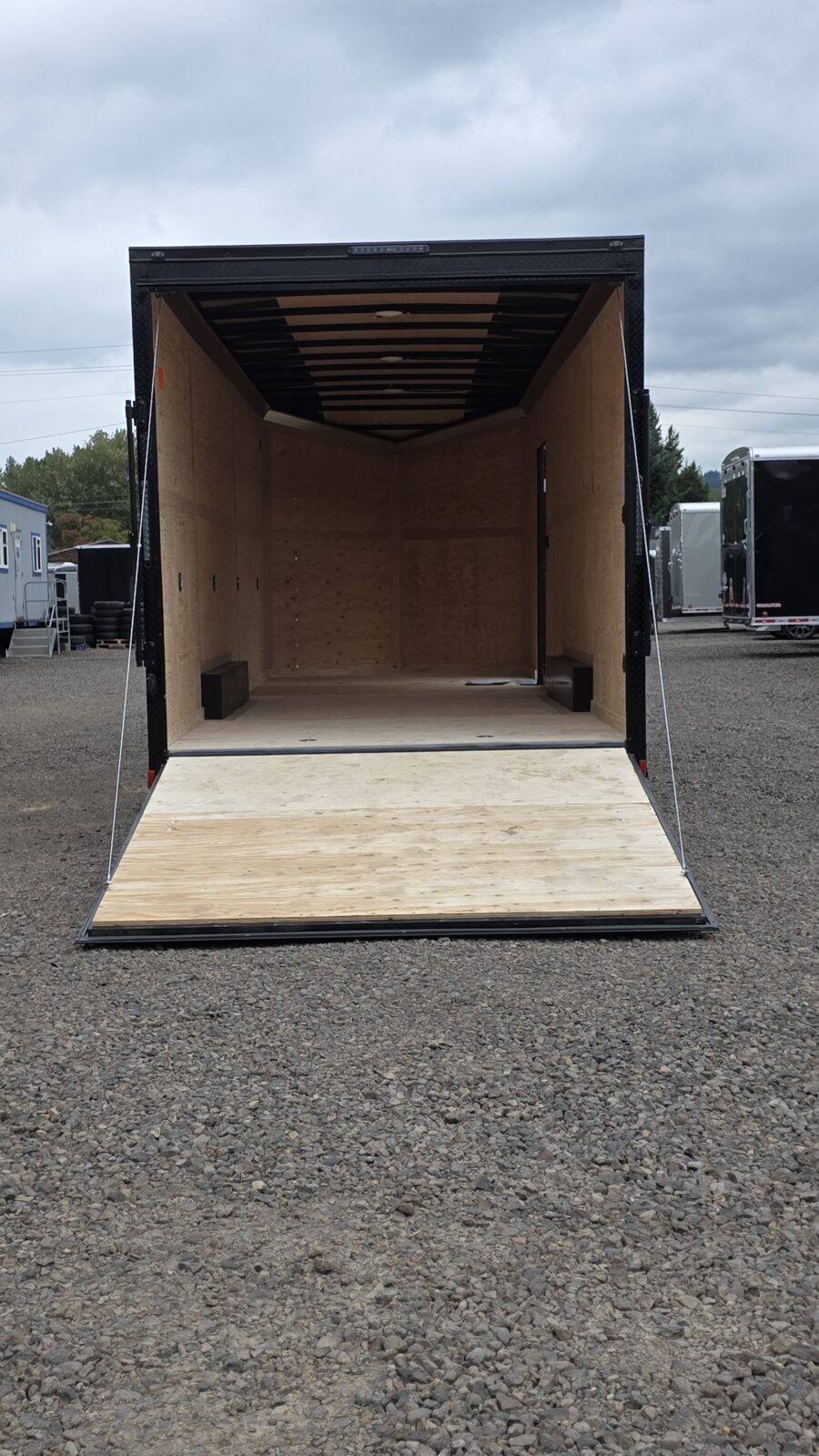 2026 E-Series by Cargo Mate 8x22 12" Extra Height Enclosed Cargo Trailer 9800GVW UTV Hauler 1-Piece Roof - Image 6